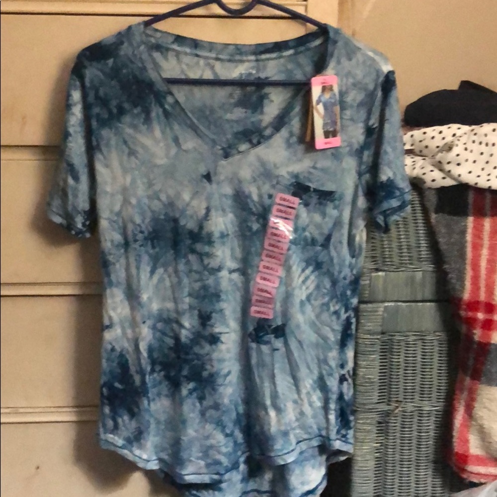 Shortsleeved pocket t-shirt